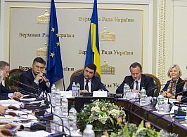4-5 листопада у Києві відбулось Друге засідання Парламентського комітету асоціації між Україною та ЄС (ПКА). 